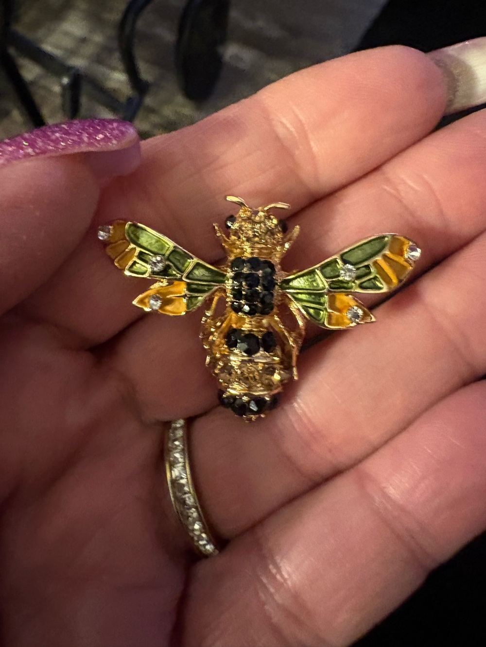 Pin/Broach- Rhinestone Bee Brooche Enamel Pin Small Insect Pin